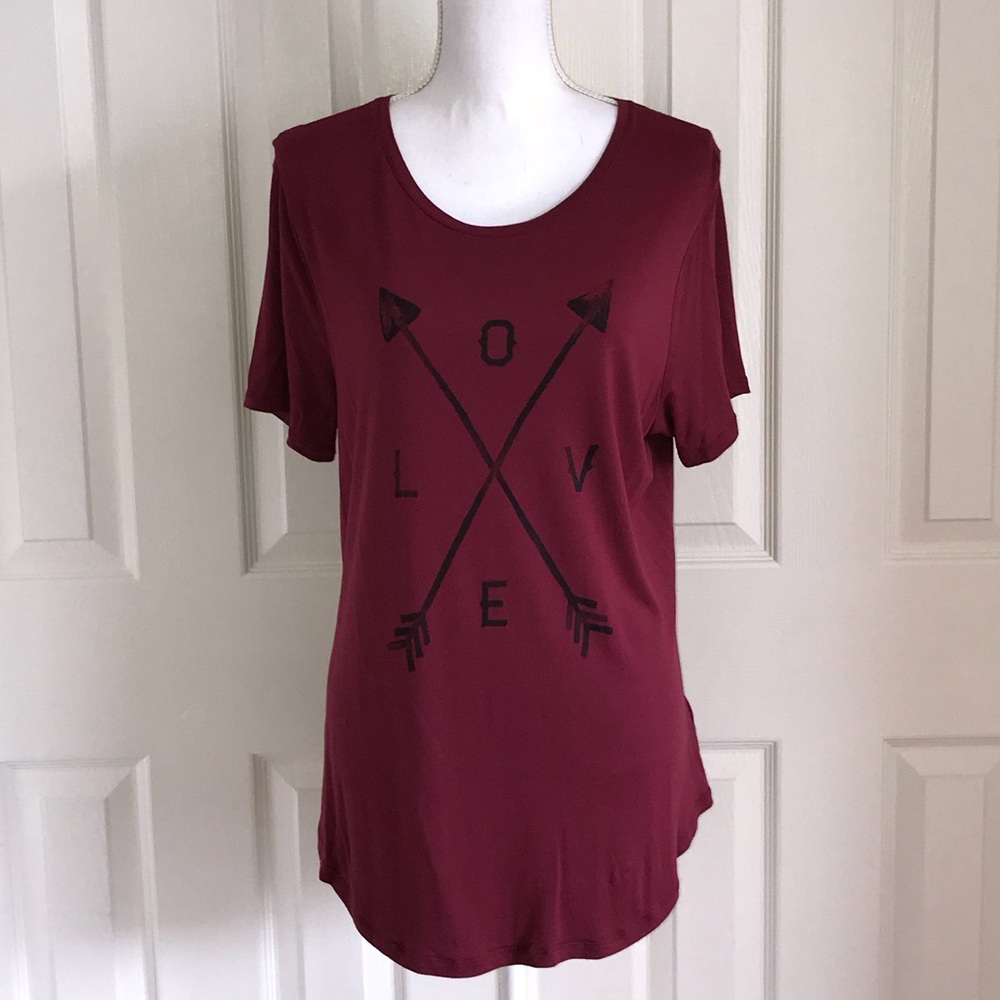 Old Navy Tribal LOVE T